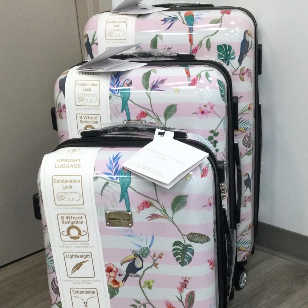 Adrienne Vittadini 3-Piece Roller Lockable Luggage Set NWT